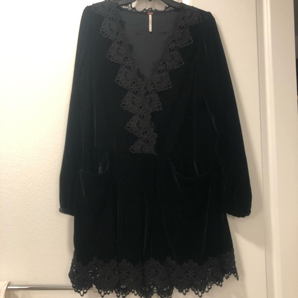Free People Velvet Dreams Tunic Black Dress Size Small - Picture 12 of 14